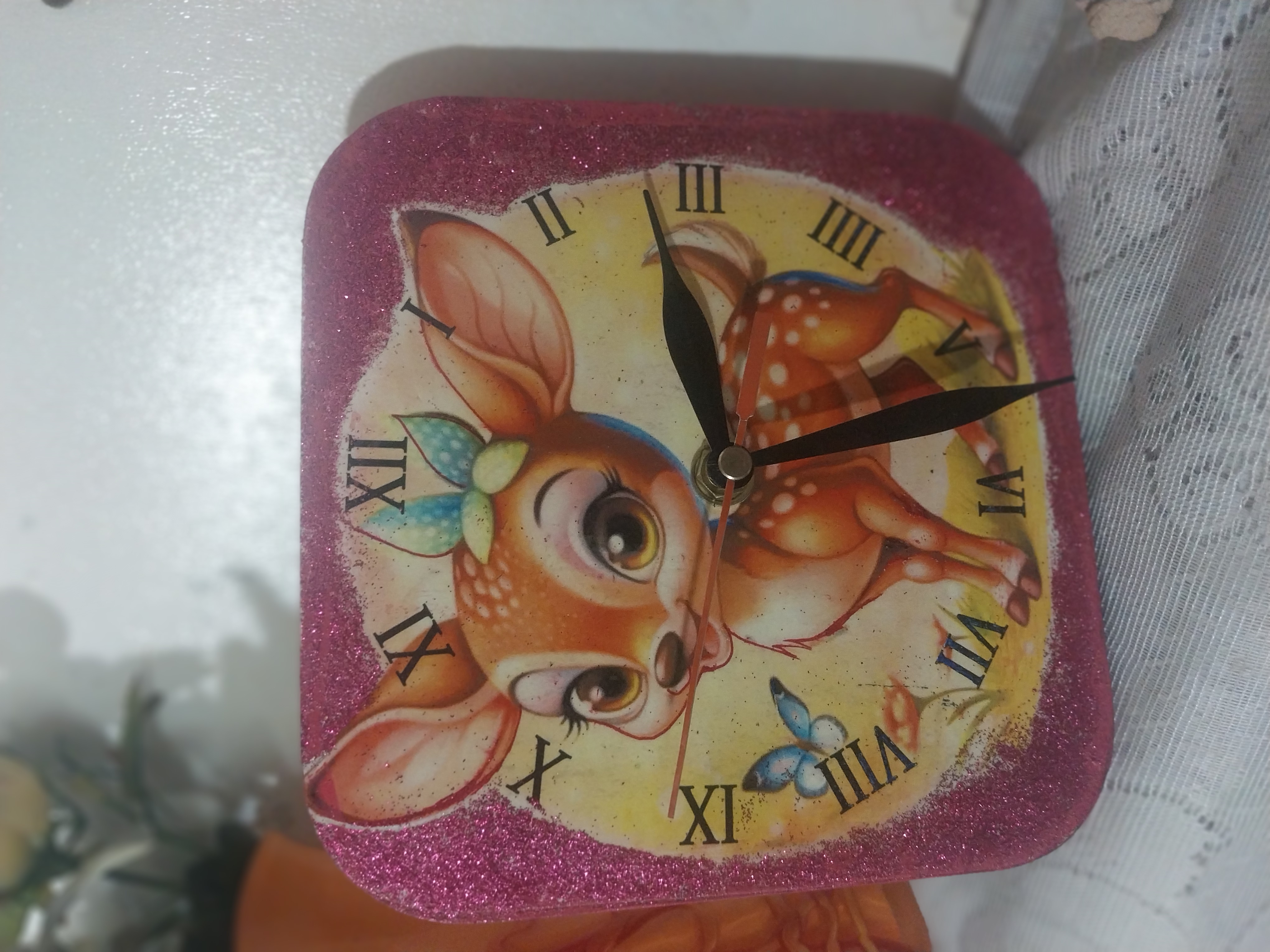 ساعت رو میزی کودکان .با موتور آرامگرد بی صدا .